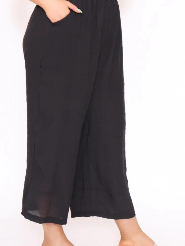 Luna Black Pants