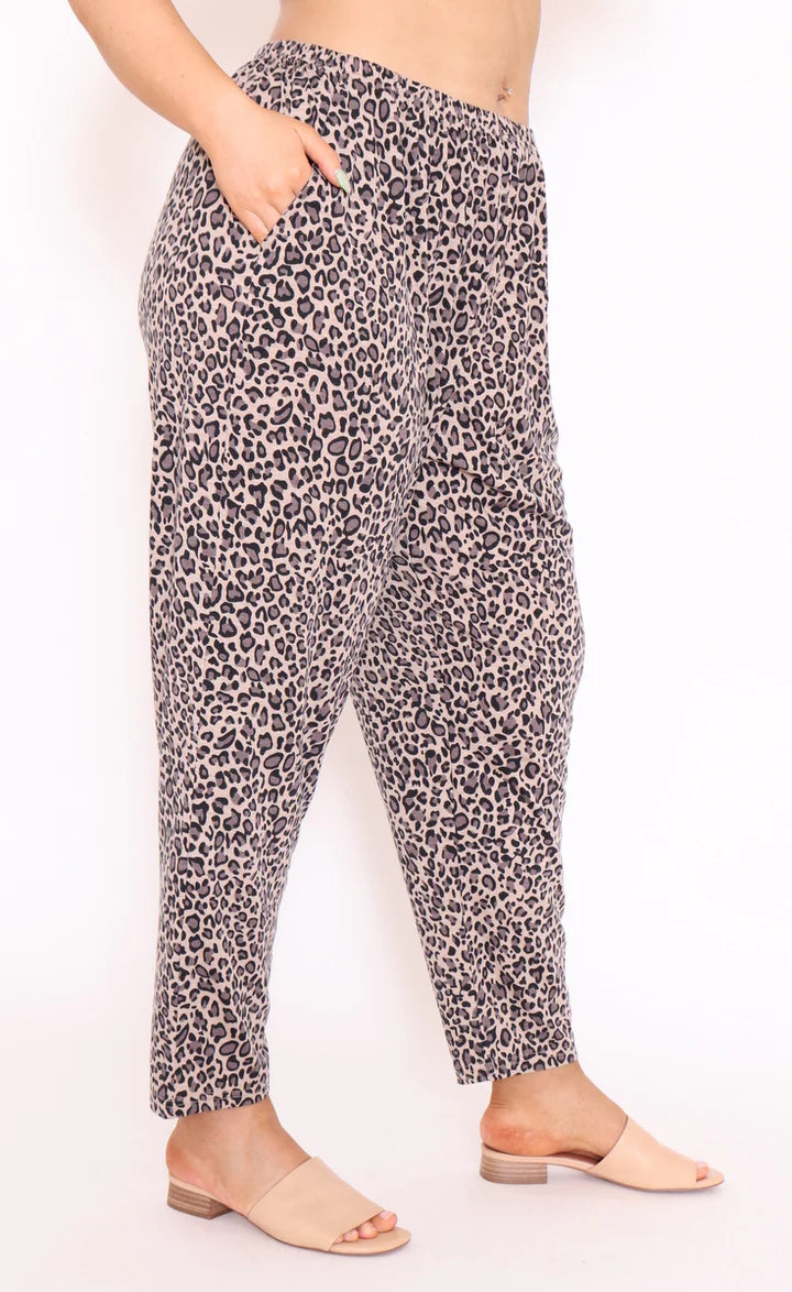 Dianna Pants Leopard