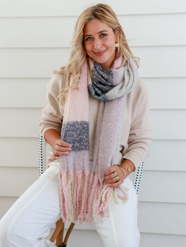 Winter Scarf Pink / Cream