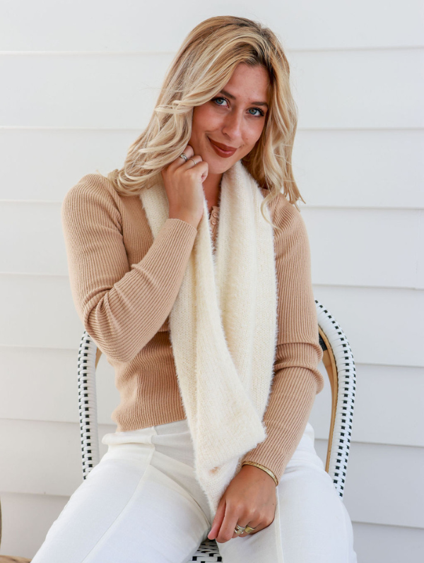 Winter Scarf Snood White